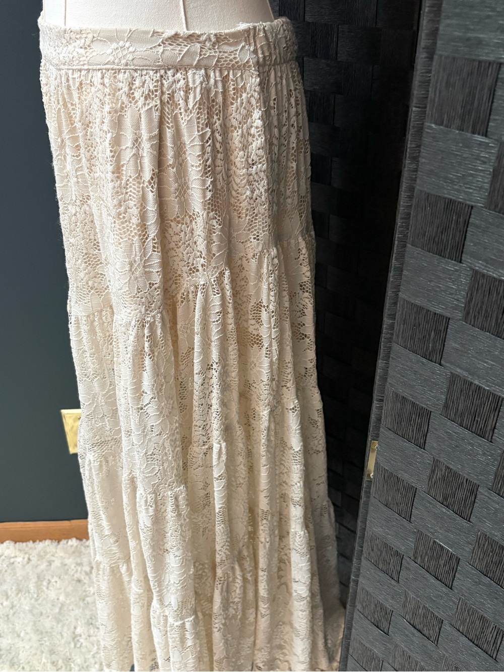 Altar'd State Cream Tiered Lace Maxi Skirt Smocked Boho Cottagecore Ivory - Picture 2 of 6